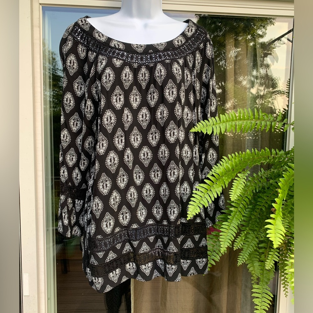 Honey Punch StitchFix Black & White Size 1 X